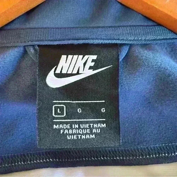 Nike Heritage Cropped Track Jacket - Picture 5 of 5